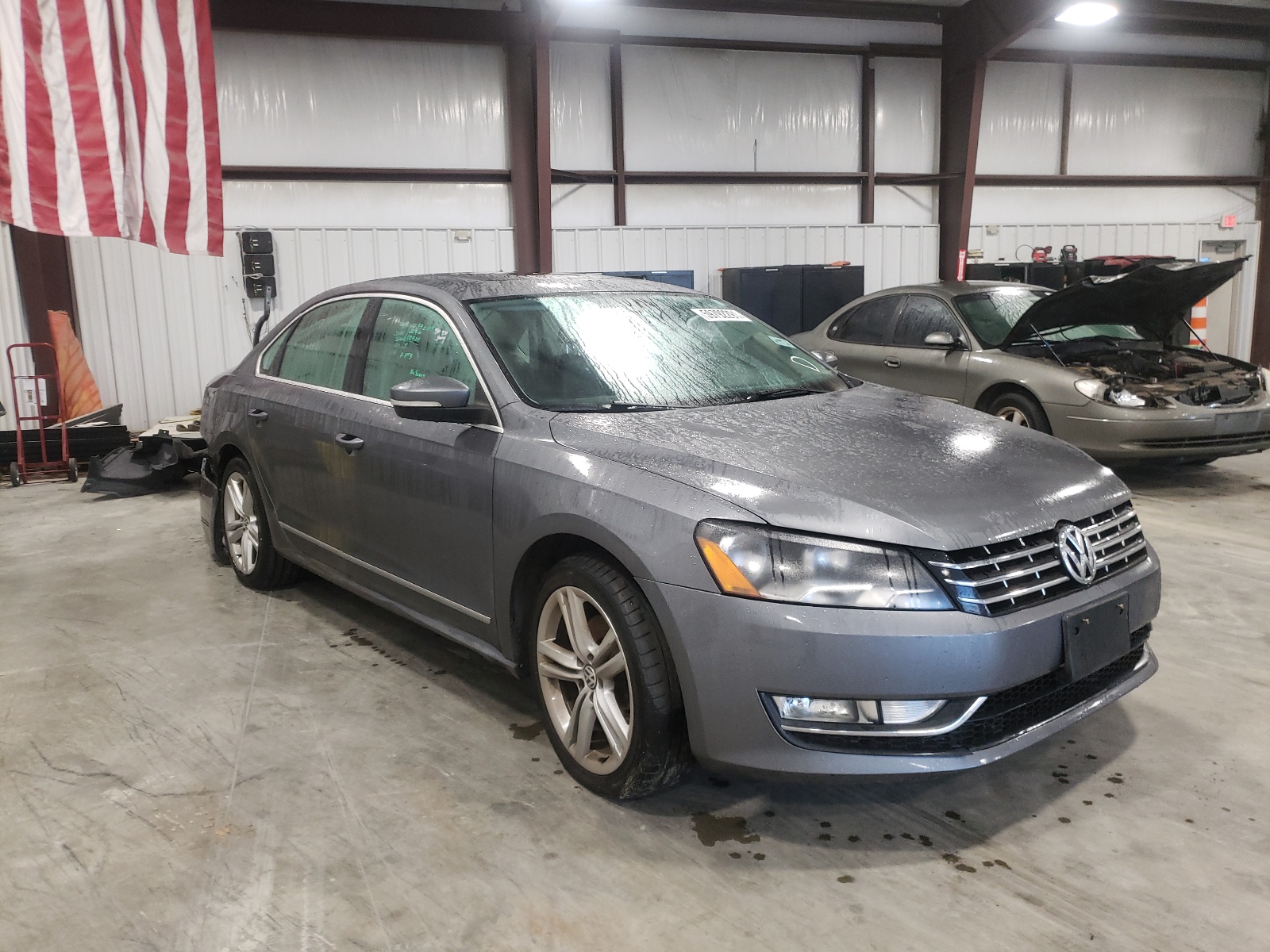 VOLKSWAGEN PASSAT SE 2014 with VIN 1VWBN7A3XEC089865 - Photo from auction