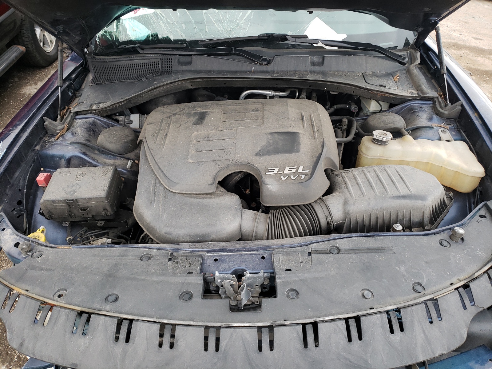 Photo 7 from auction – 2016 DODGE CHARGER SX with VIN 2C3CDXHGXGH241232