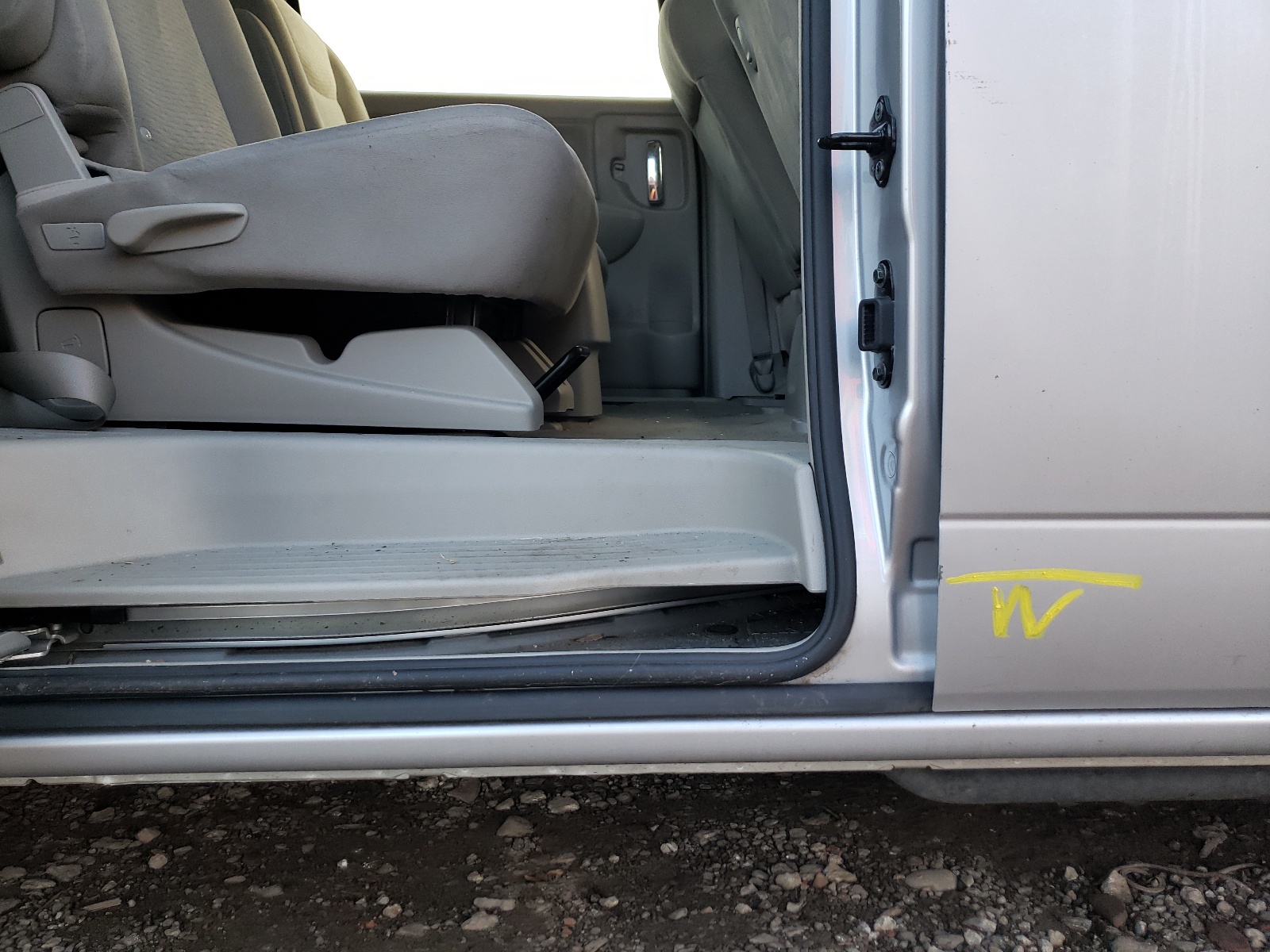 Photo 9 from auction – 2016 NISSAN QUEST S with VIN JN8AE2KPXG9153278