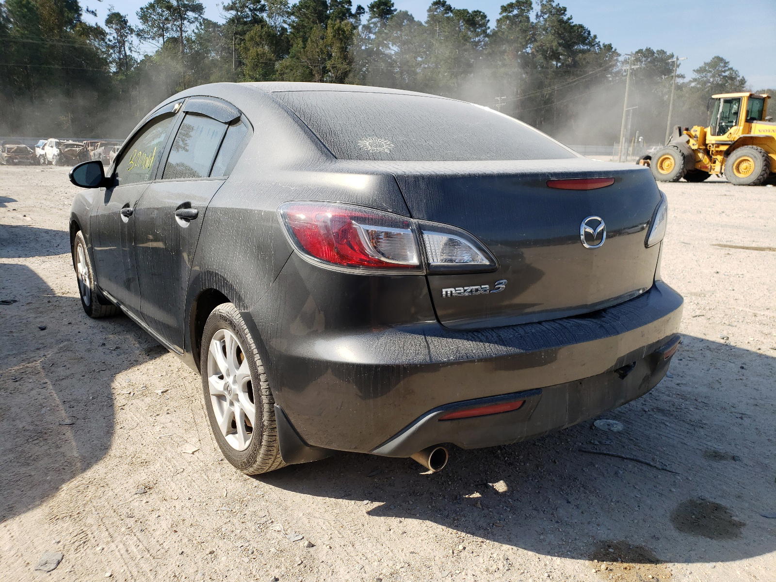 Photo 3 from auction – 2011 MAZDA 3 I with VIN JM1BL1VFXB1357072