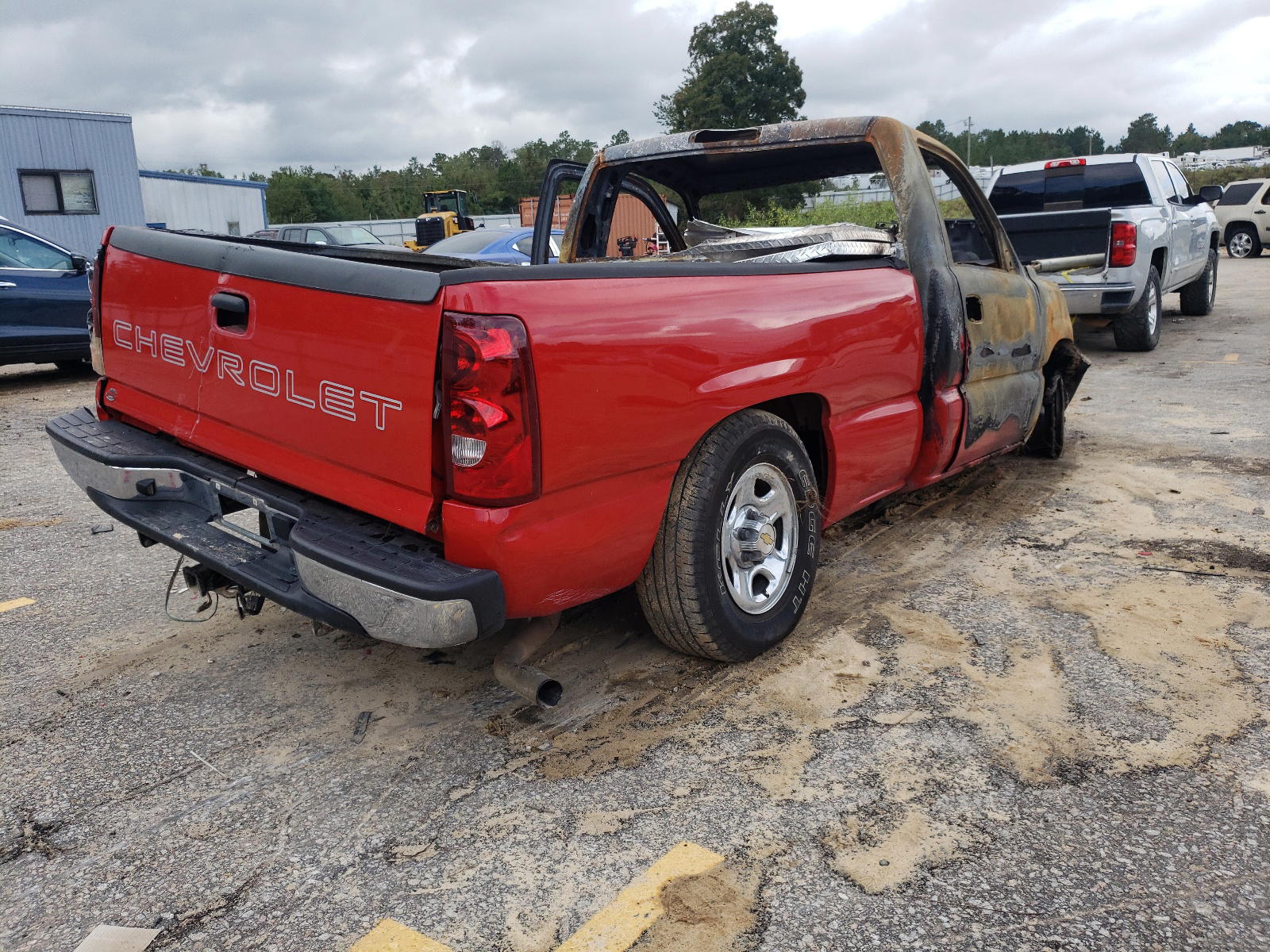 Photo 4 from auction – 2003 CHEVROLET SILVERADO with VIN 1GCEC14X73Z210668