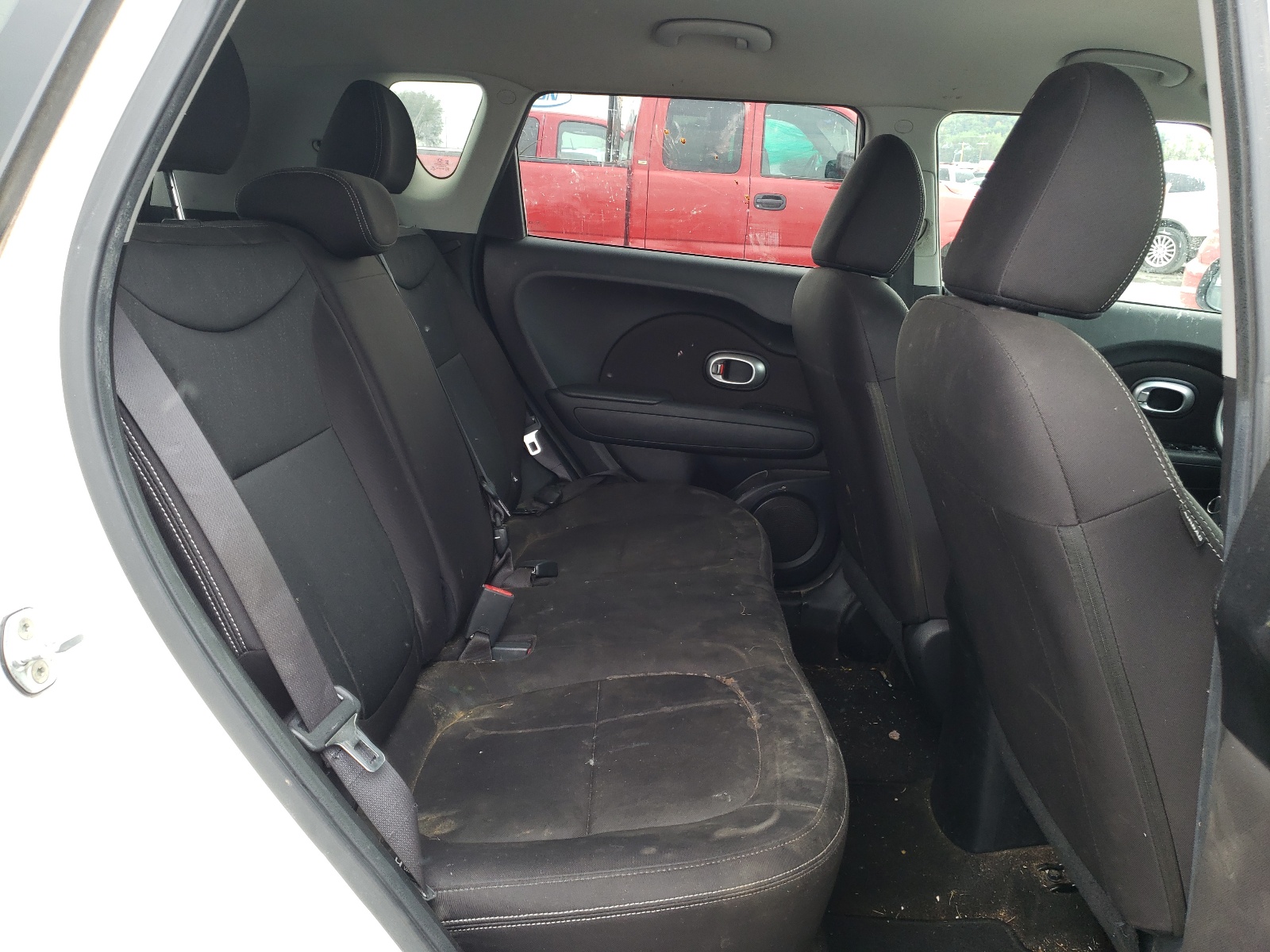Photo 6 from auction – 2016 KIA SOUL with VIN KNDJN2A27G7280051