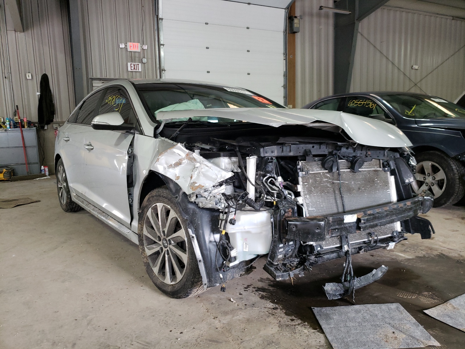HYUNDAI SONATA SPO 2016 with VIN 5NPE34AF5GH289560 - Photo from auction