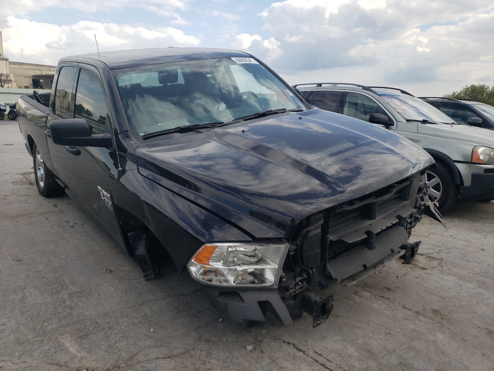 صورة رقم 13 من المزاد - 2019 RAM 1500 CLASS مع VIN 1C6RR6FG6KS628082