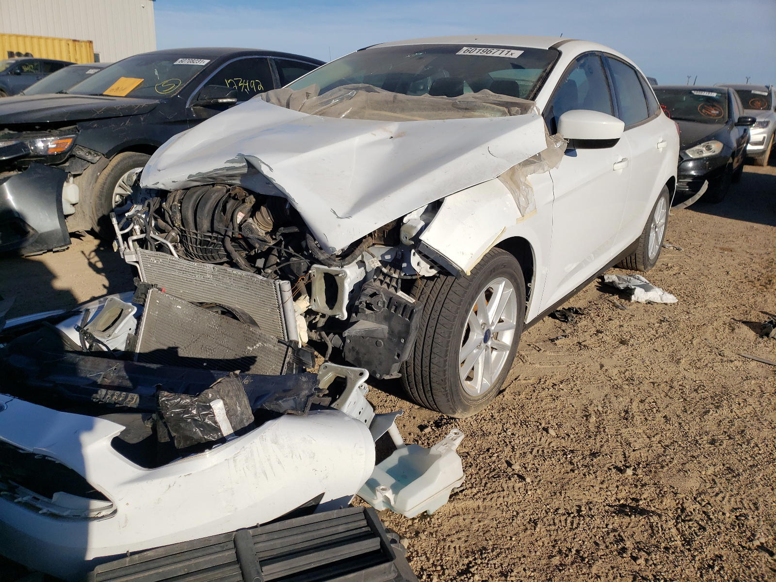 Photo 2 from auction – 2018 FORD FOCUS SE with VIN 1FADP3F20JL218369