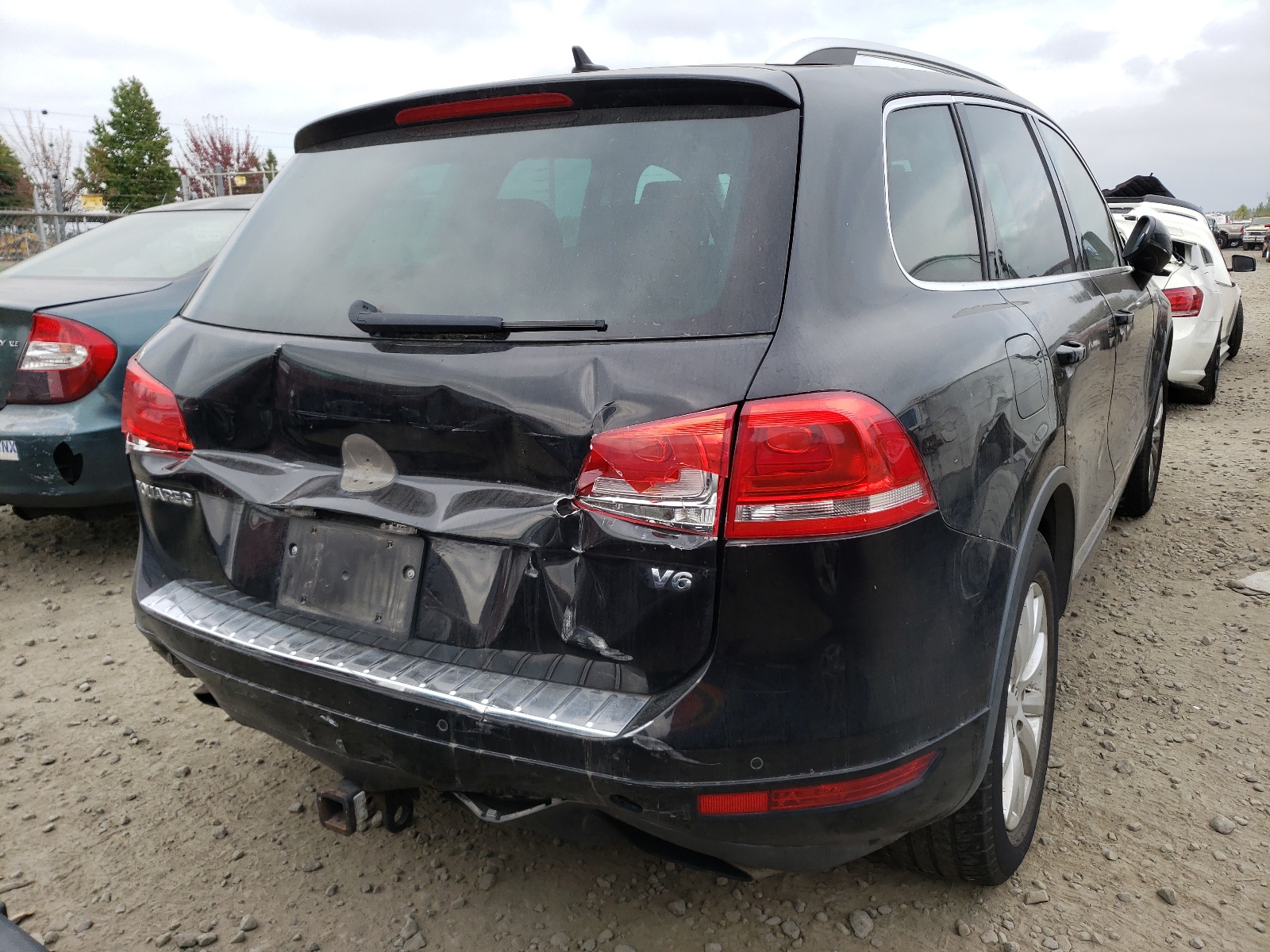 Photo 9 from auction – 2011 VOLKSWAGEN TOUAREG V6 with VIN WVGFF9BPXBD007343