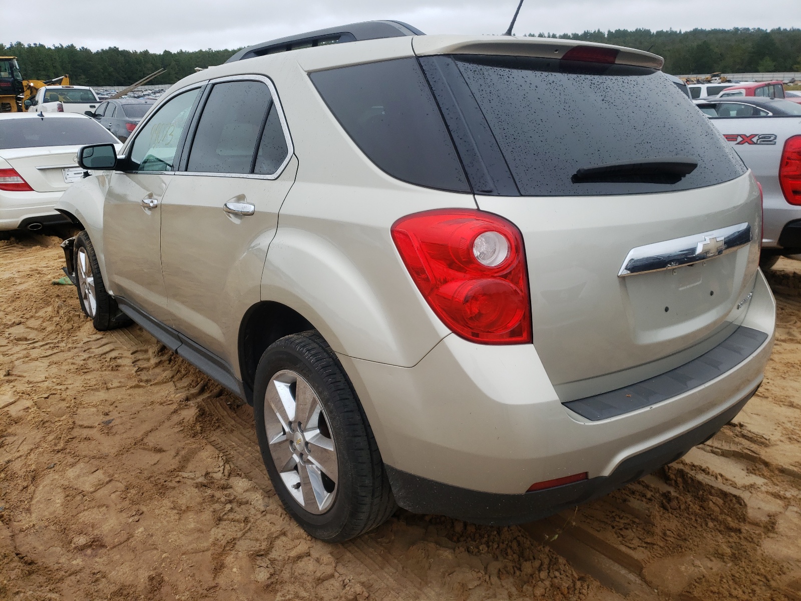 Photo 3 from auction – 2014 CHEVROLET EQUINOX LT with VIN 2GNALBEK1E6338836