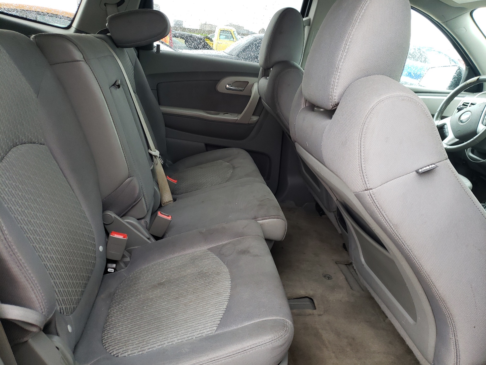 Foto 6 de la subasta – 2011 CHEVROLET TRAVERSE L con VIN 1GNKRFED1BJ204520