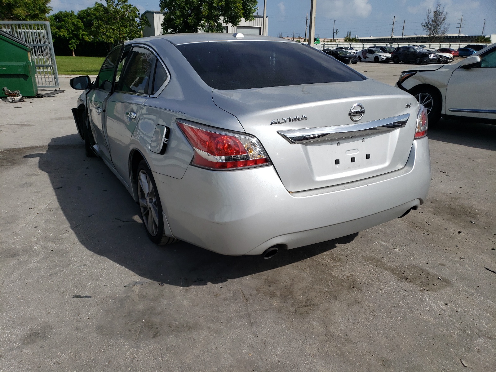 Photo 3 from auction – 2015 NISSAN ALTIMA 2.5 with VIN 1N4AL3AP2FC151749