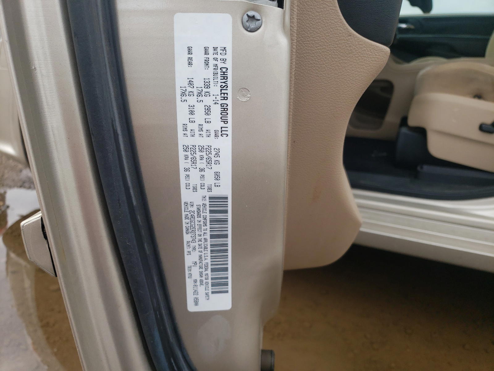 Photo 10 from auction – 2014 DODGE GRAND CARA with VIN 2C4RDGCG2ER273743