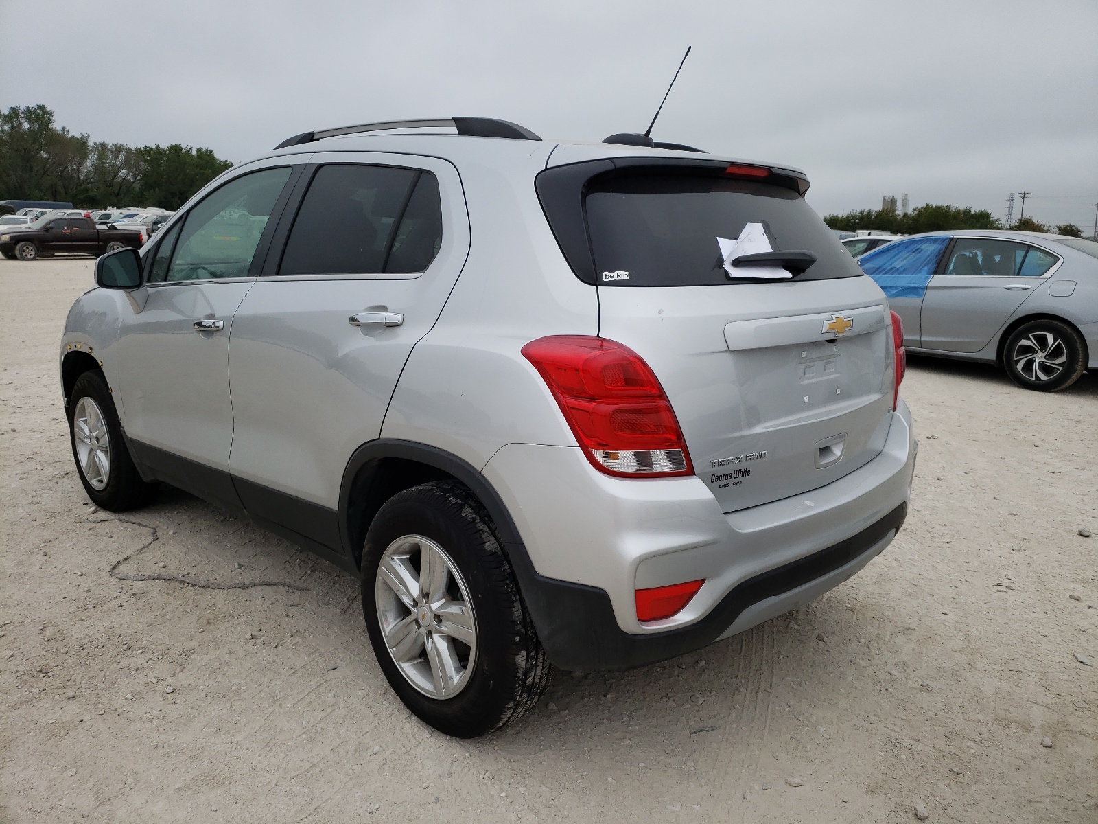 Photo 3 from auction – 2019 CHEVROLET TRAX 1LT with VIN KL7CJPSB5KB835789