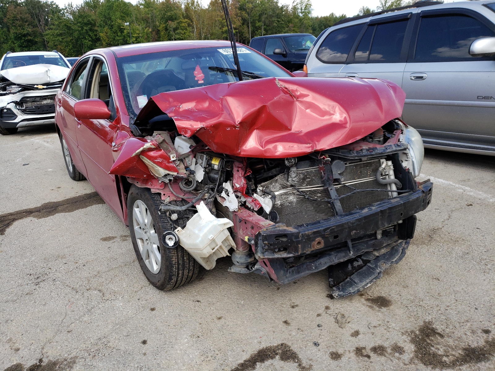 TOYOTA CAMRY HYBR 2007 with VIN JTNBB46K973043288 - Photo from auction