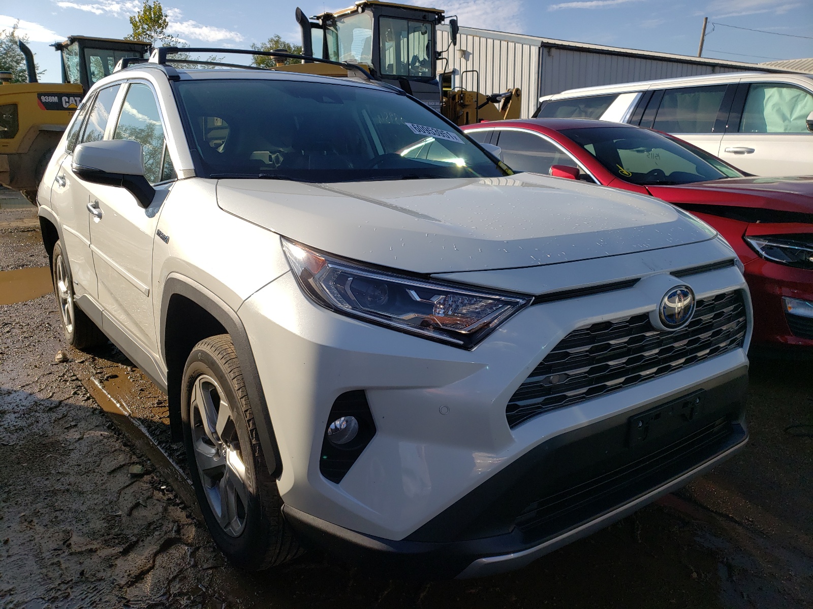 TOYOTA RAV4 LIMIT 2020 with VIN 2T3DWRFV9LW061886 - Photo from auction
