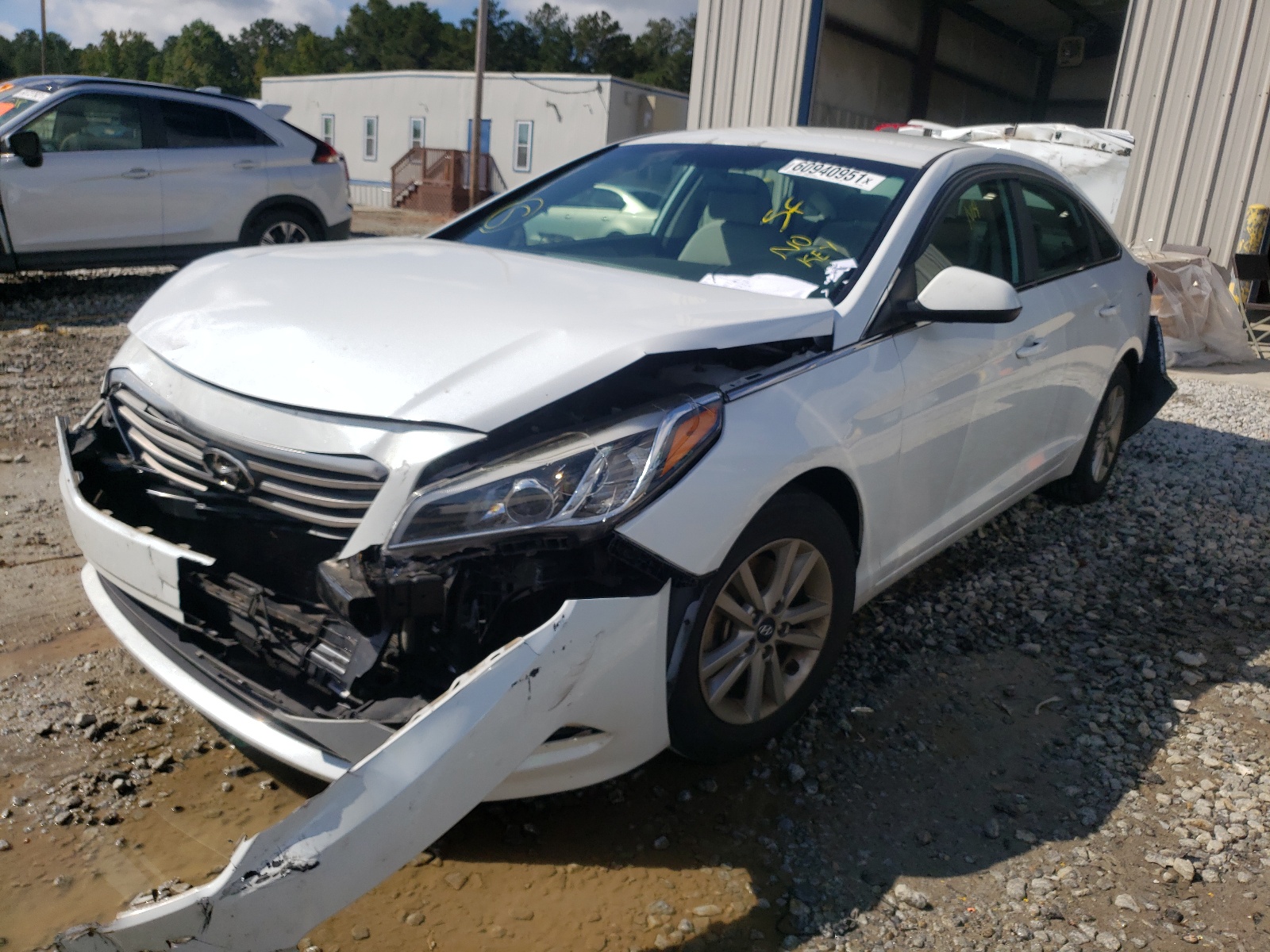Photo 2 from auction – 2015 HYUNDAI SONATA SE with VIN 5NPE24AF4FH086824