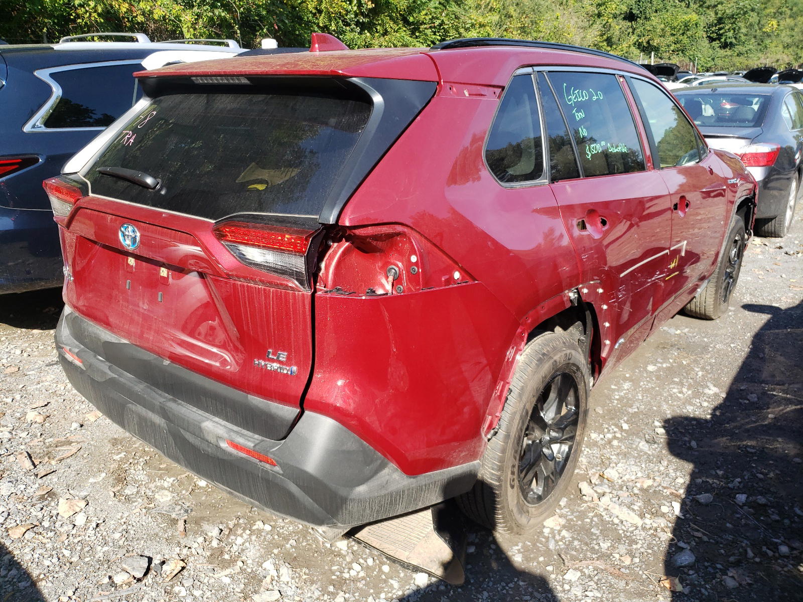 Photo 4 from auction – 2021 TOYOTA RAV4 LE with VIN JTML6RFV1MD013213