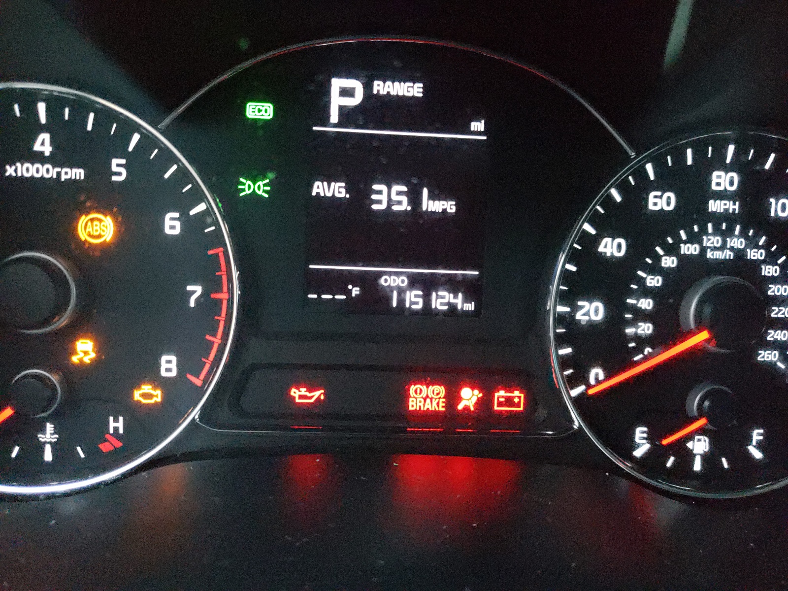 Photo 8 from auction – 2018 KIA FORTE LX with VIN 3KPFK4A77JE209638