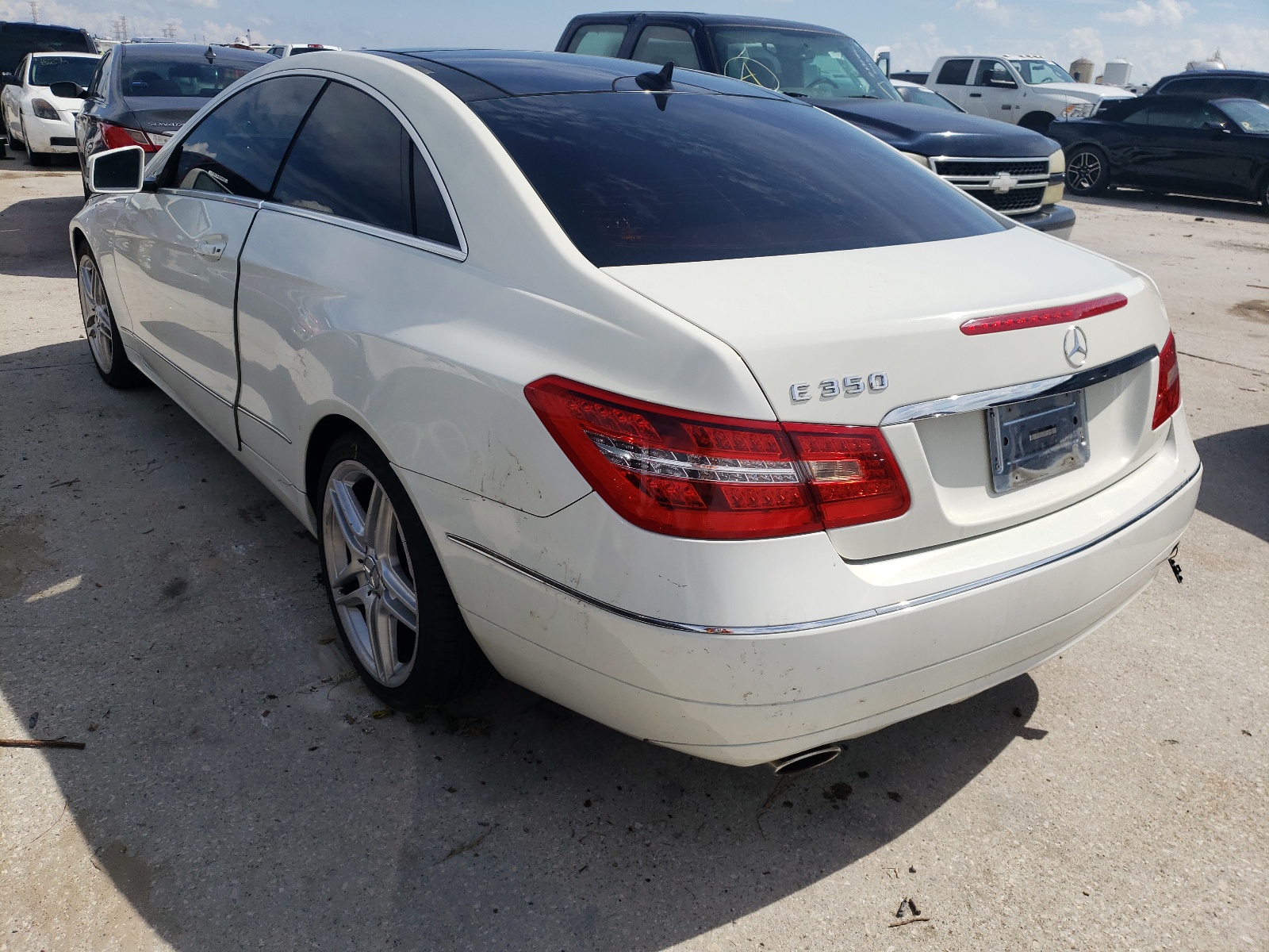 Photo 3 from auction – 2012 MERCEDES-BENZ E 350 with VIN WDDKJ5KB8CF159731