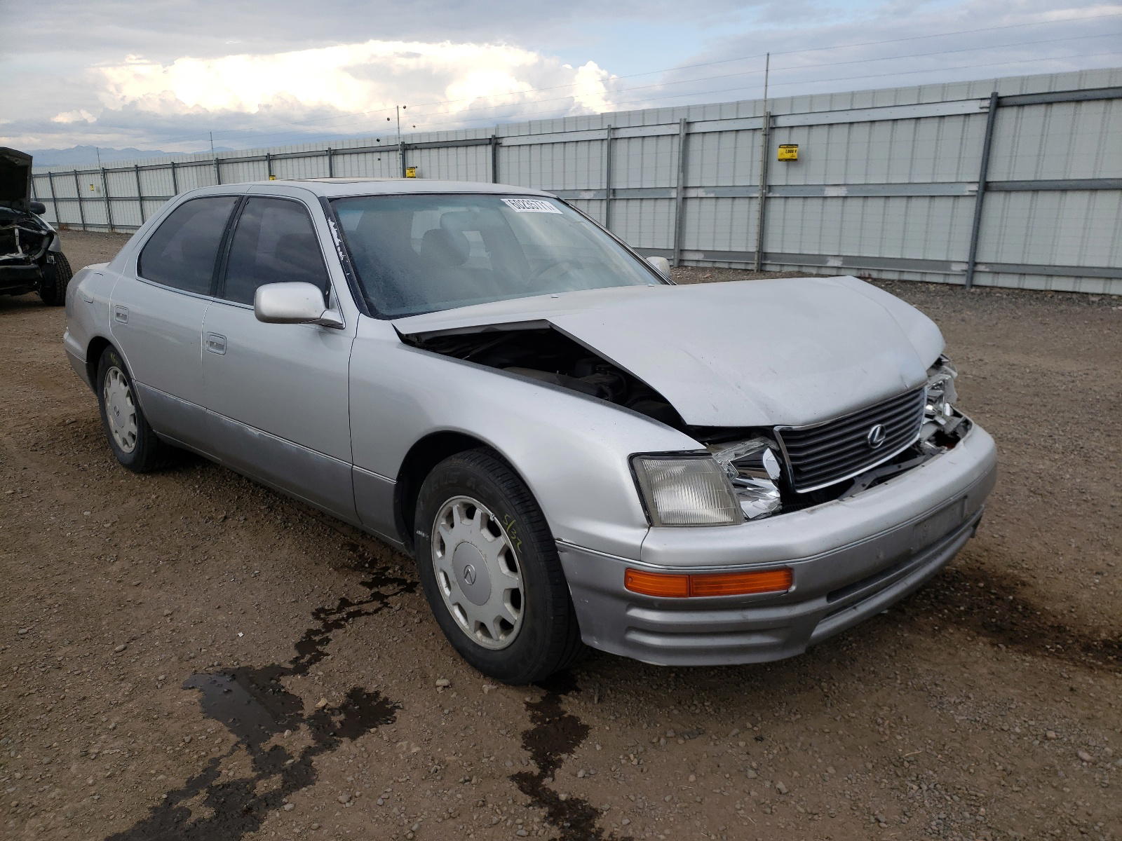 LEXUS LS 400 1997 with VIN JT8BH28FXV0072741 - Photo from auction