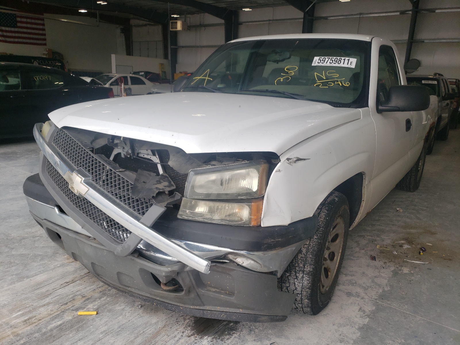 Photo 2 from auction – 2005 CHEVROLET SILVERADO with VIN 1GCEC14X65Z132046