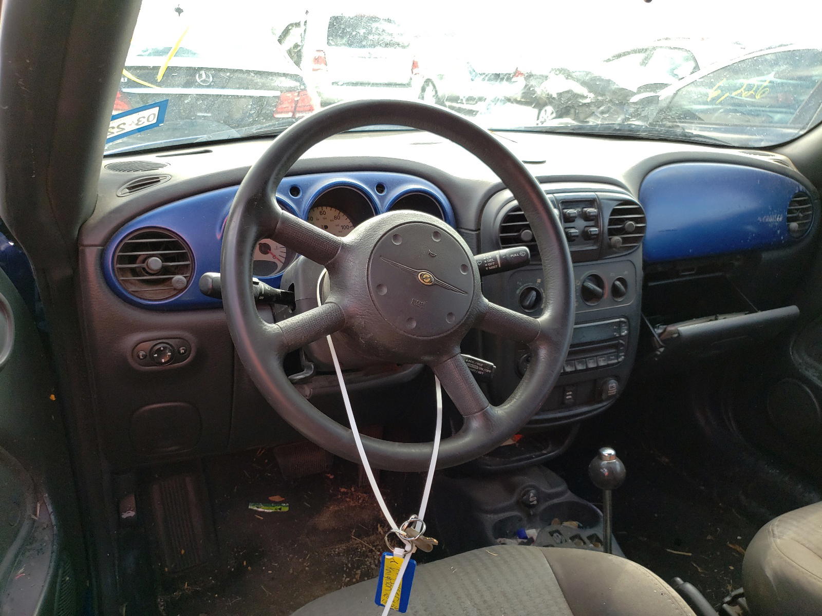 Photo 9 from auction – 2005 CHRYSLER PT CRUISER with VIN 3C3EY55E65T502882