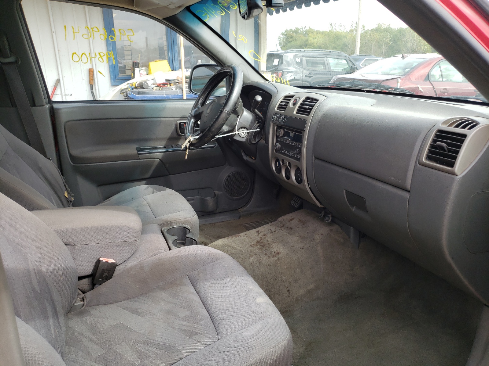 Photo 5 from auction – 2005 CHEVROLET COLORADO with VIN 1GCDT136258111625