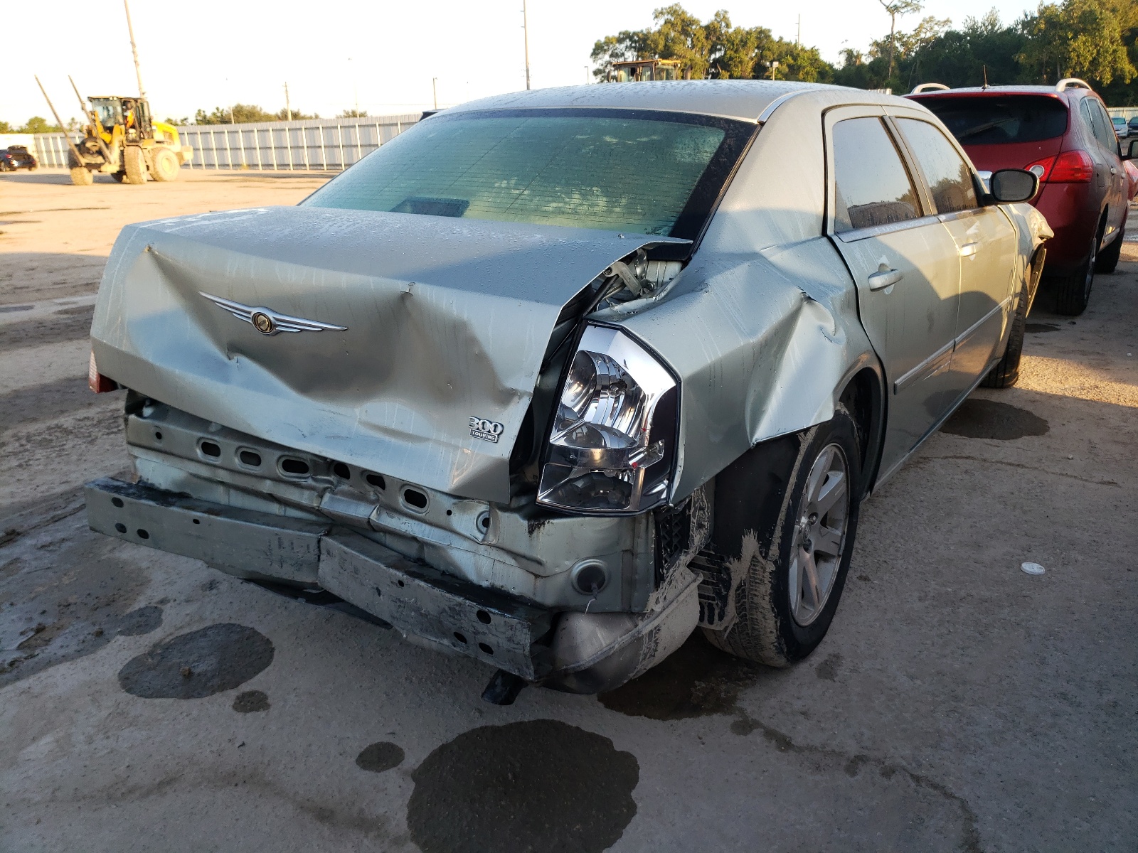 Photo 4 from auction – 2006 CHRYSLER 300 TOURIN with VIN 2C3LA53GX6H464115