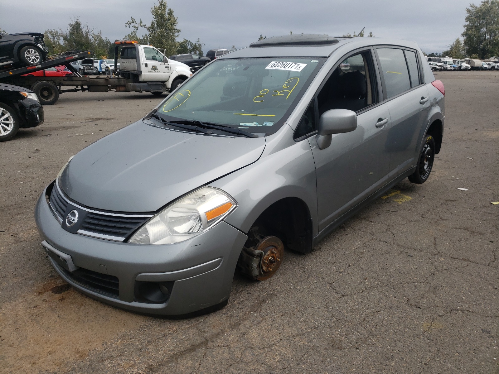 Photo 2 from auction – 2008 NISSAN VERSA S with VIN 3N1BC13EX8L379202