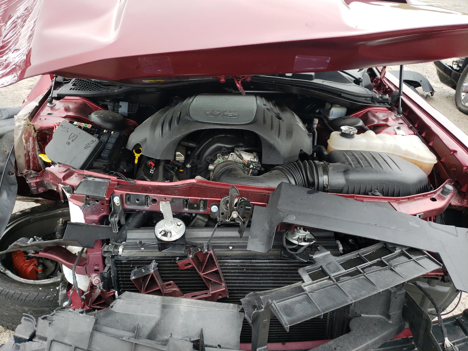 Photo 7 from auction – 2018 DODGE CHALLENGER with VIN 2C3CDZBT8JH276389
