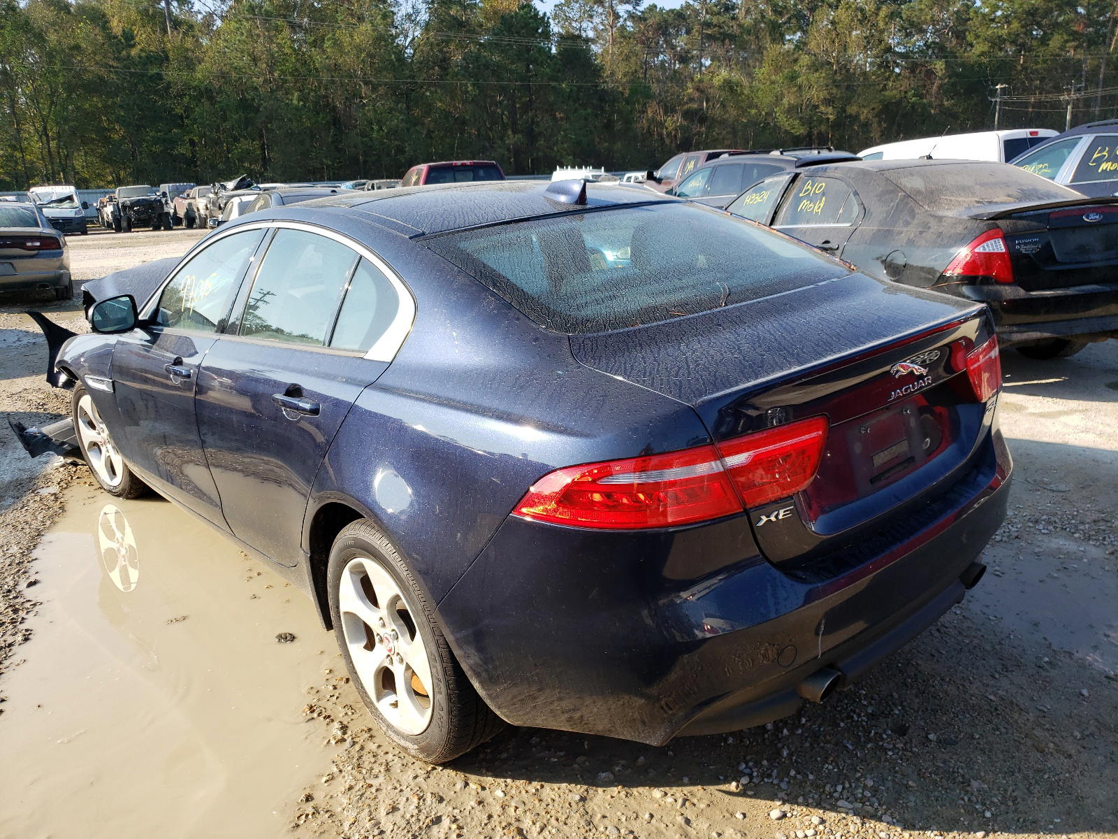 Photo 3 from auction – 2017 JAGUAR XE with VIN SAJAR4BG8HA960766