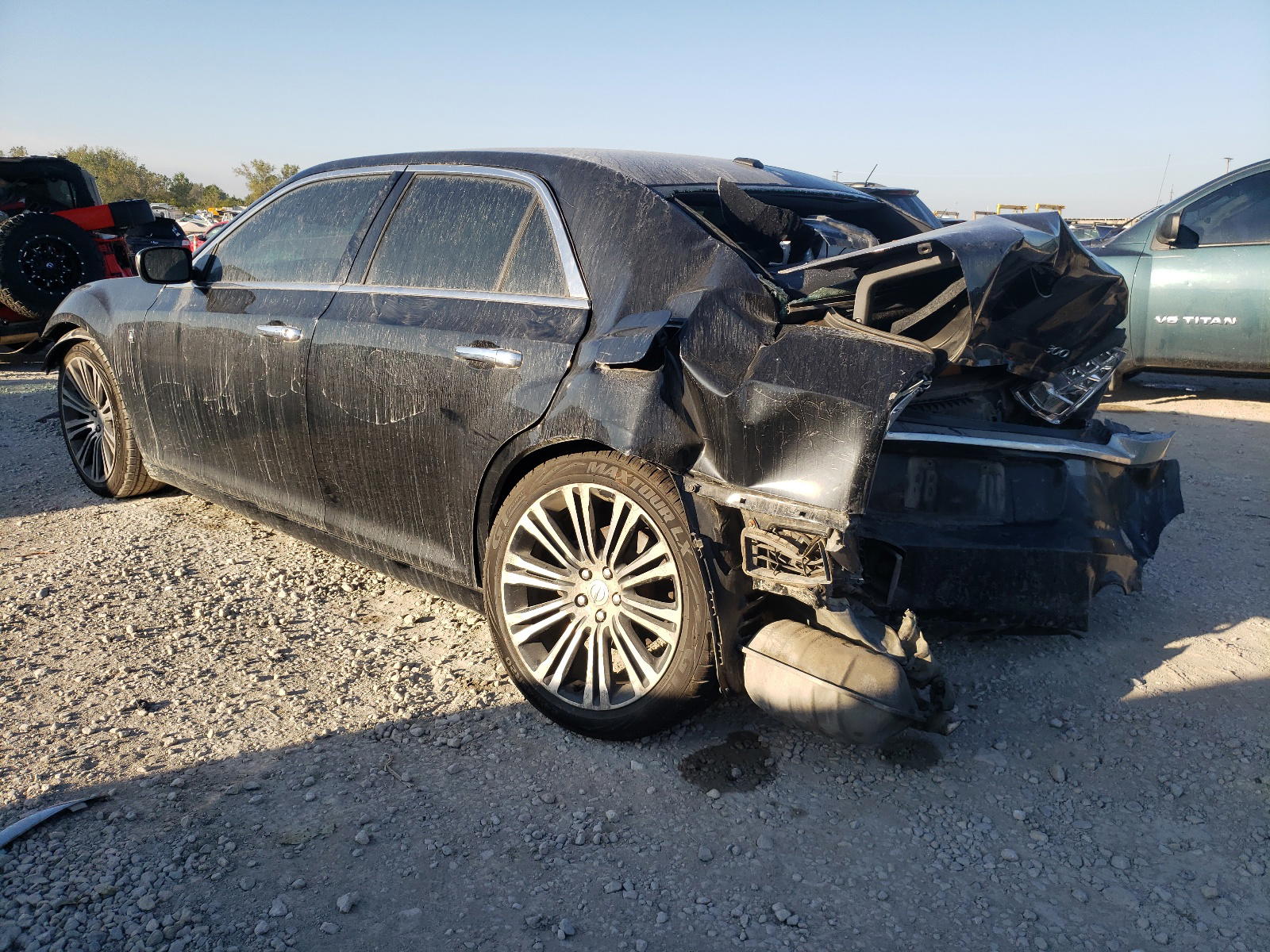Photo 3 from auction – 2013 CHRYSLER 300 with VIN 2C3CCAAG0DH697844