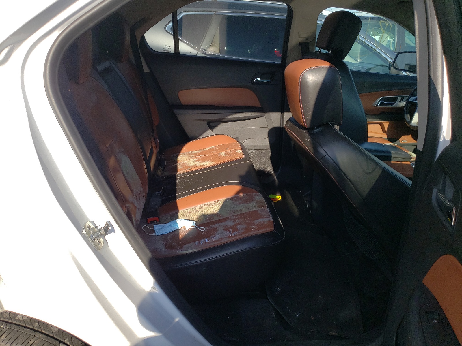 Photo 6 from auction – 2016 CHEVROLET EQUINOX LT with VIN 2GNALDEK2G6143196