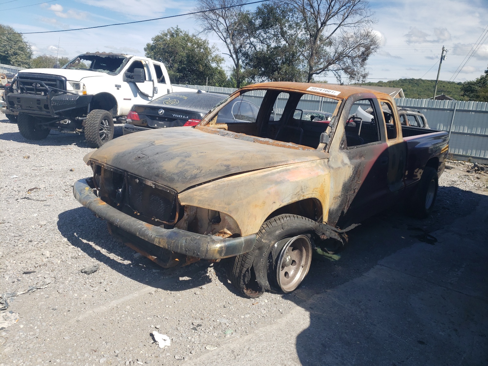 Photo 2 from auction – 1999 DODGE DAKOTA with VIN 1B7GL22Y8XS181643