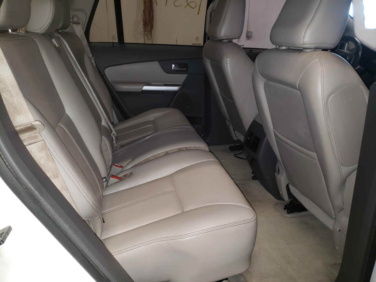 Photo 6 from auction – 2011 FORD EDGE LIMIT with VIN 2FMDK4KC4BBA16550