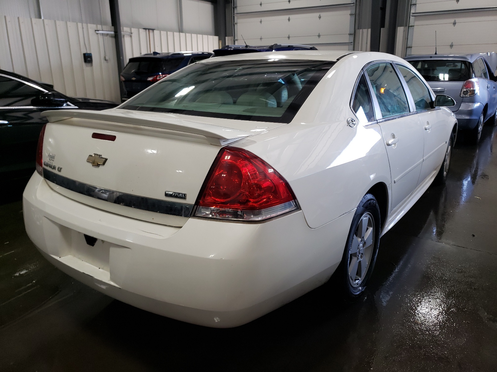 Photo 4 from auction – 2009 CHEVROLET IMPALA 1LT with VIN 2G1WT57KX91243704