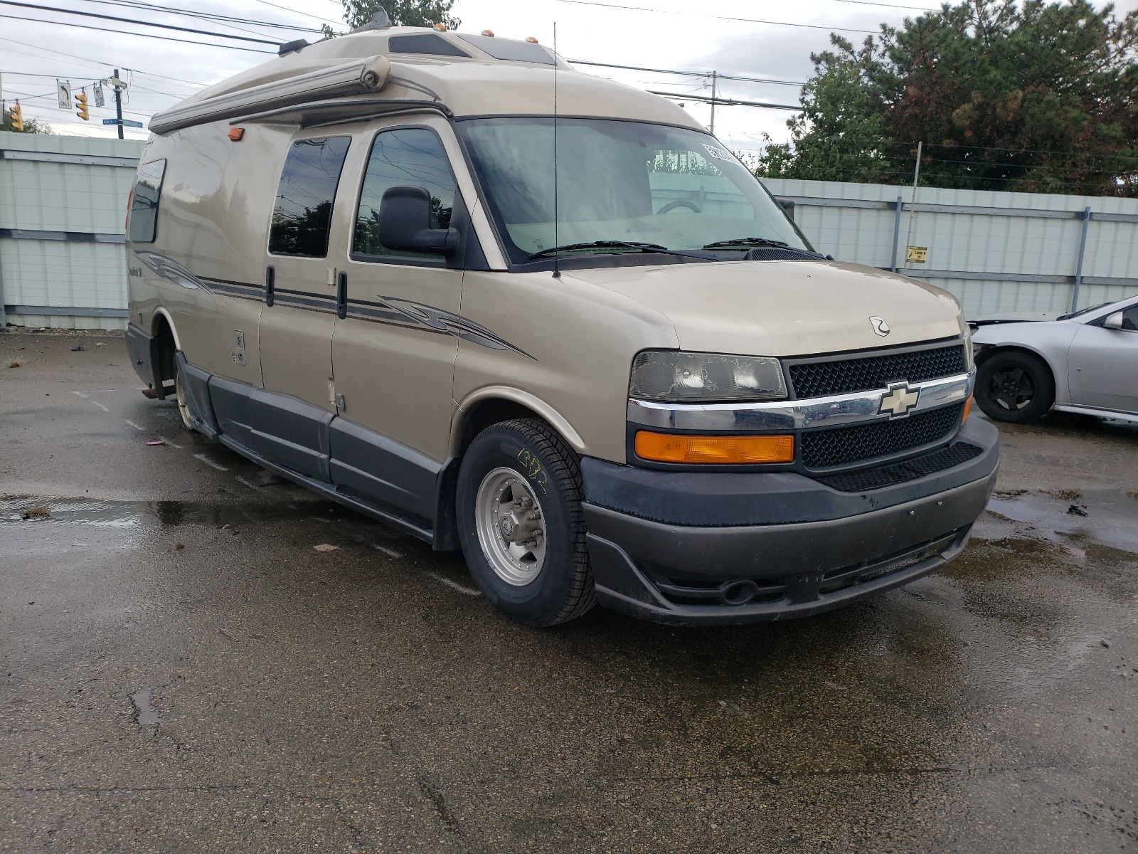 CHEVROLET EXPRESS G3 2008 with VIN 1GCHG39K881176417 - Photo from auction