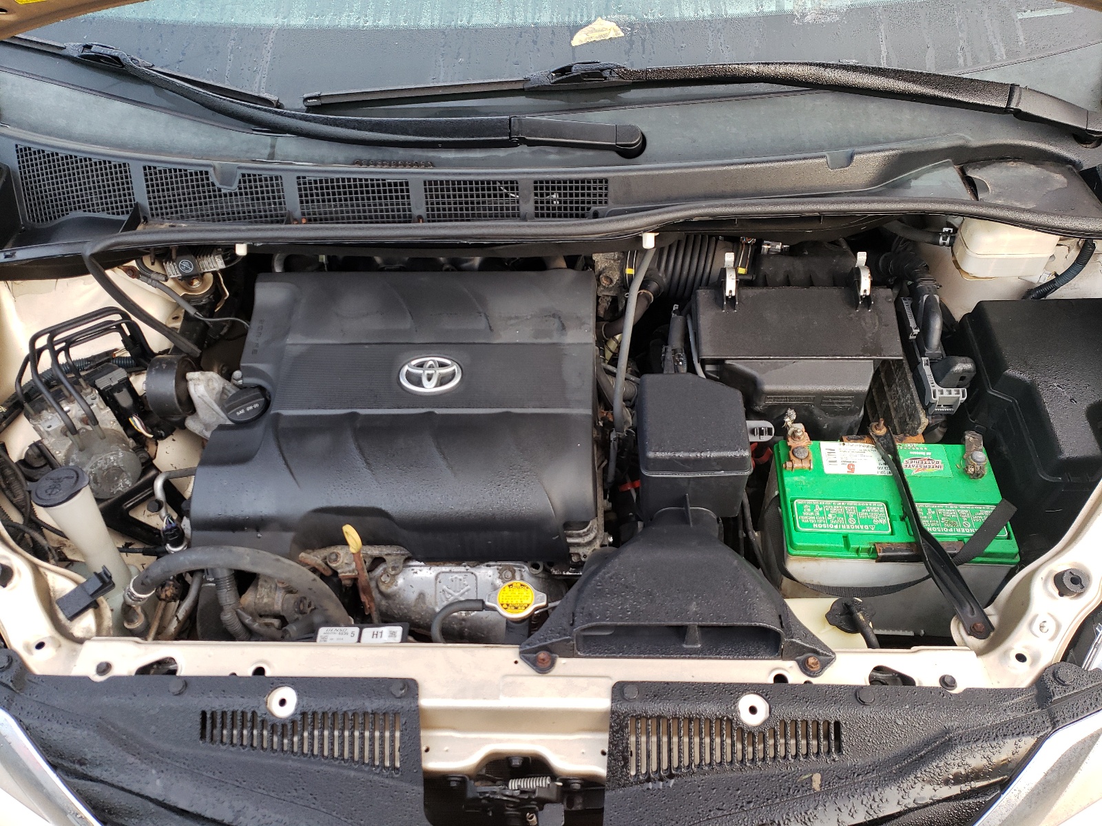 Photo 7 from auction – 2014 TOYOTA SIENNA LE with VIN 5TDKK3DC1ES485813