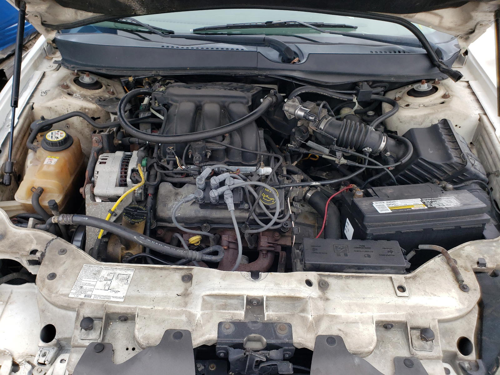 Photo 7 from auction – 2004 FORD TAURUS LX with VIN 1FAFP52204G179774