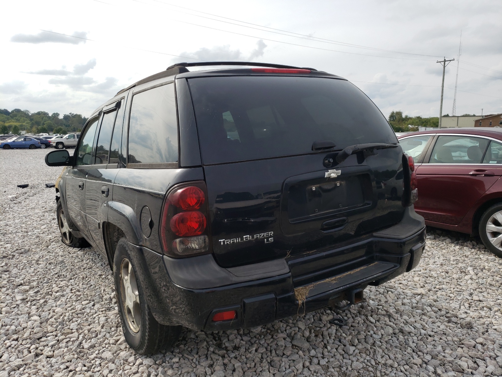 Photo 3 from auction – 2007 CHEVROLET TRAILBLAZE with VIN 1GNDS13SX72137953
