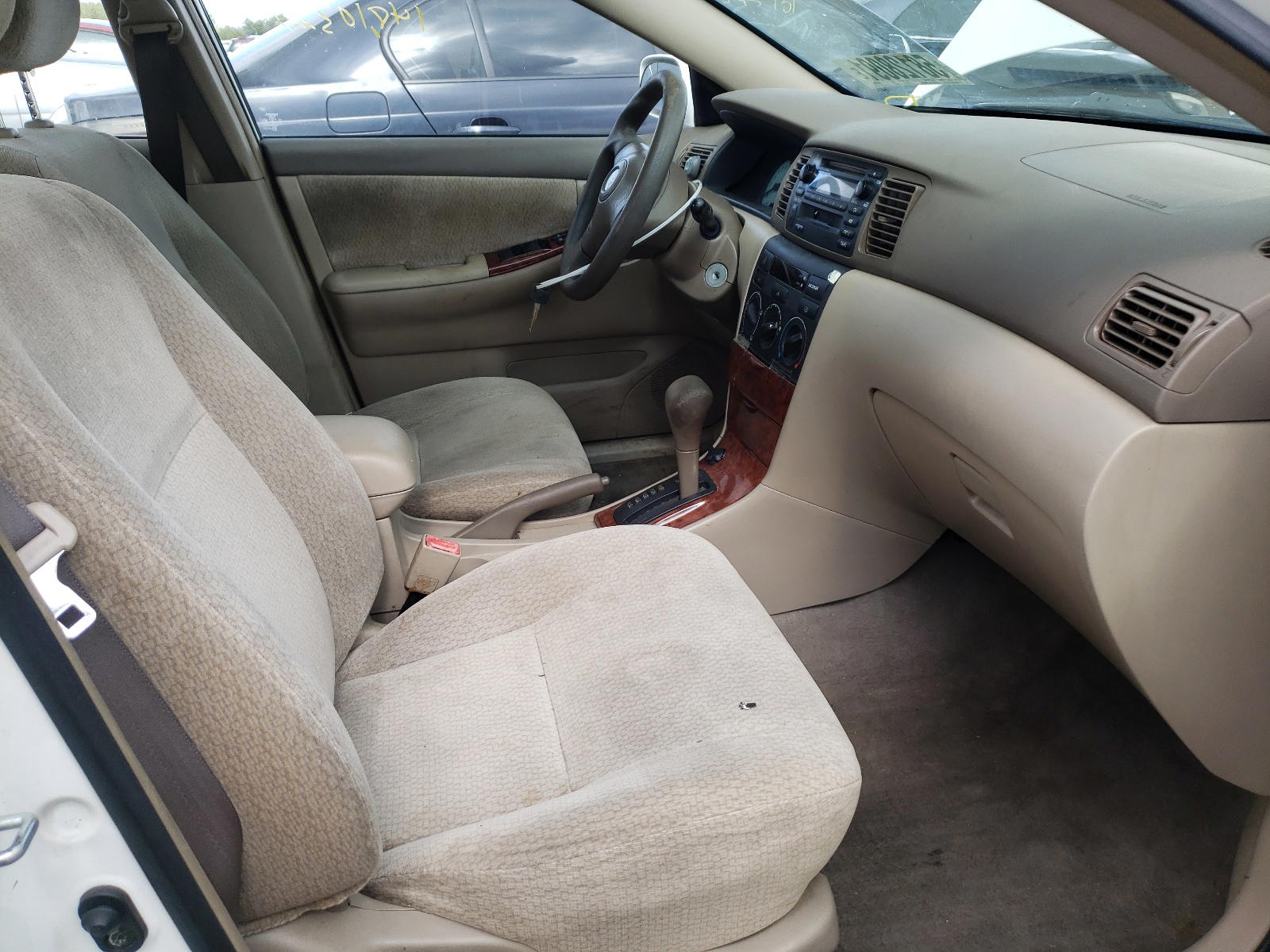 Photo 5 from auction – 2003 TOYOTA COROLLA CE with VIN JTDBR32E330028596