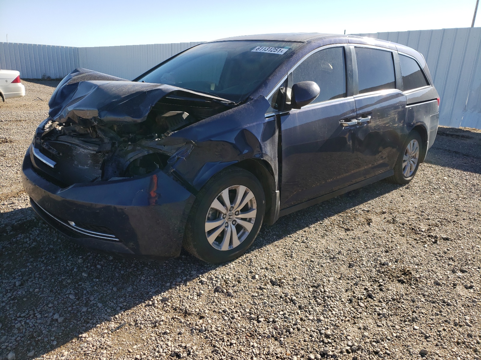 Photo 2 from auction – 2015 HONDA ODYSSEY EX with VIN 5FNRL5H68FB075043