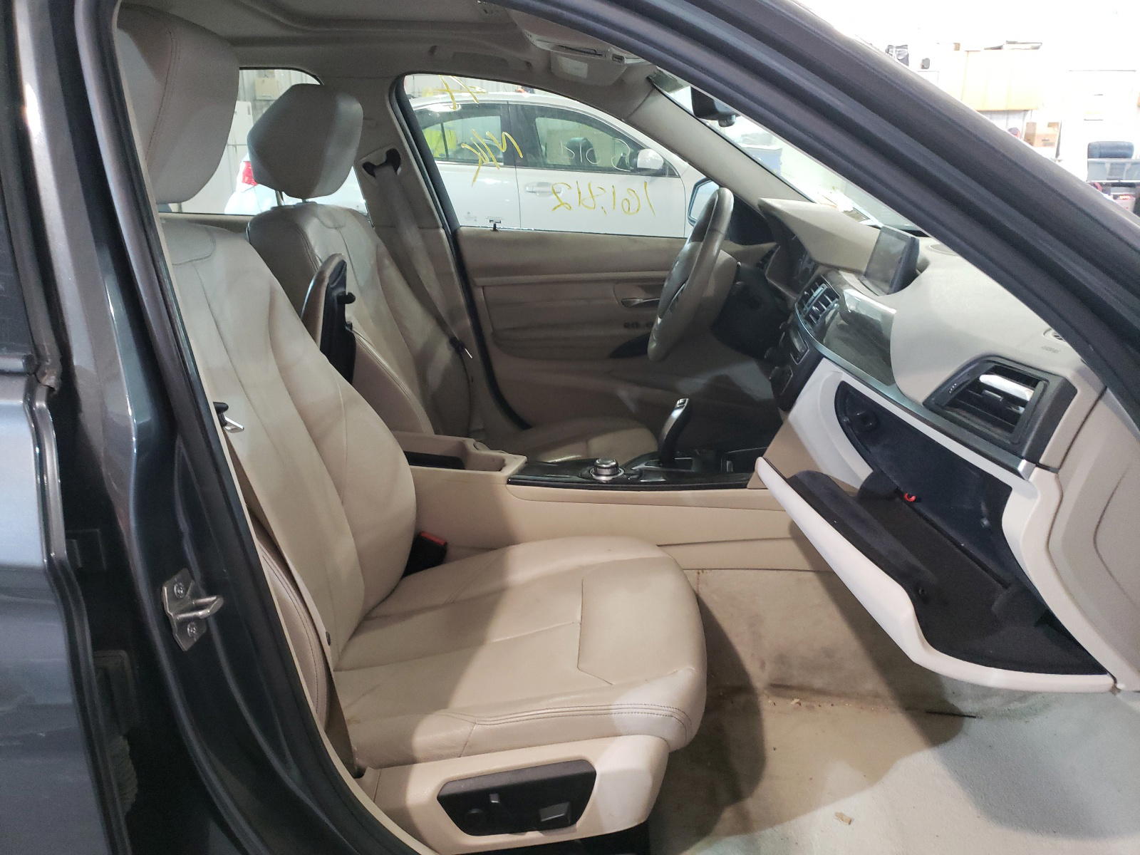 Photo 5 from auction – 2013 BMW 328 I with VIN WBA3A5G58DNP19334