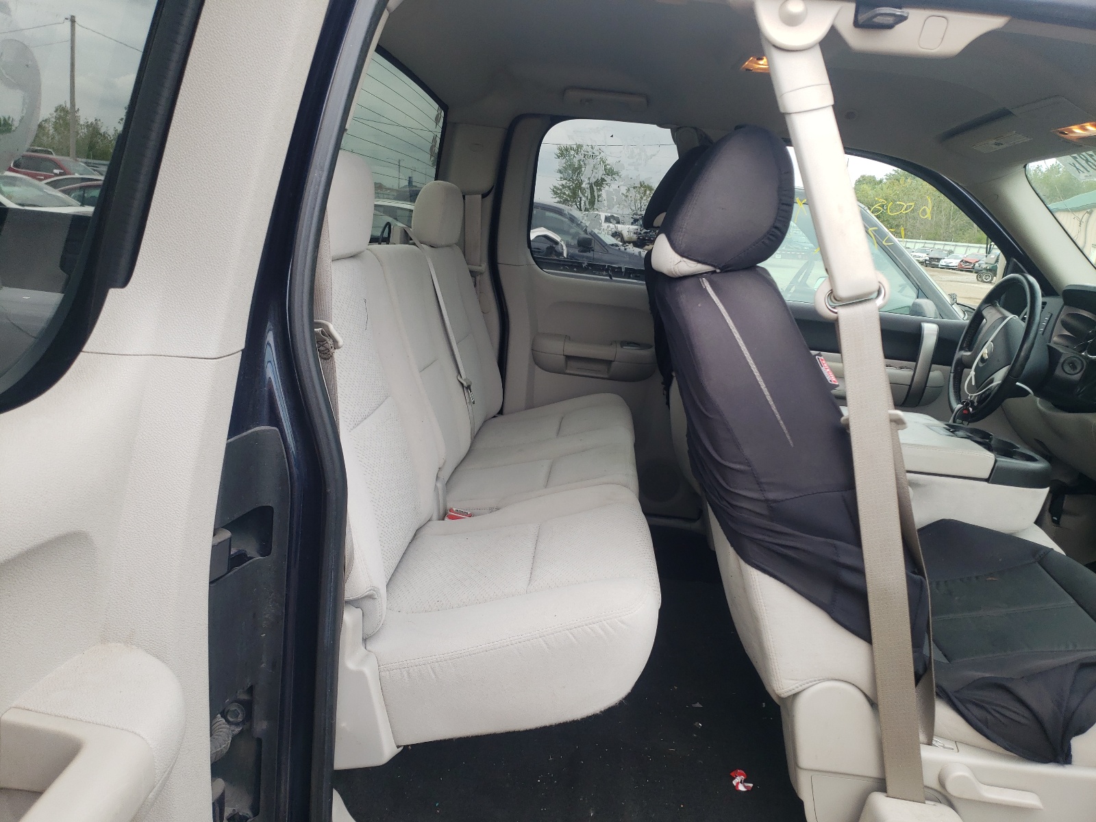 Photo 6 from auction – 2007 CHEVROLET SILVERADO with VIN 1GCEK19J17Z512034