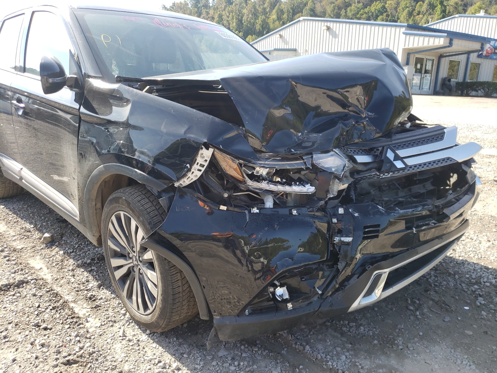 Photo 9 from auction – 2019 MITSUBISHI OUTLANDER with VIN JA4AZ3A31KZ003843