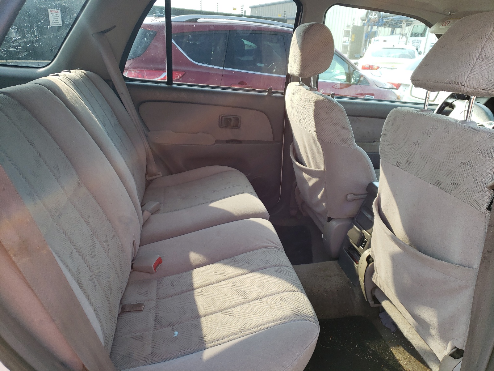Photo 6 from auction – 2001 TOYOTA 4RUNNER SR with VIN JT3HN86R910352833