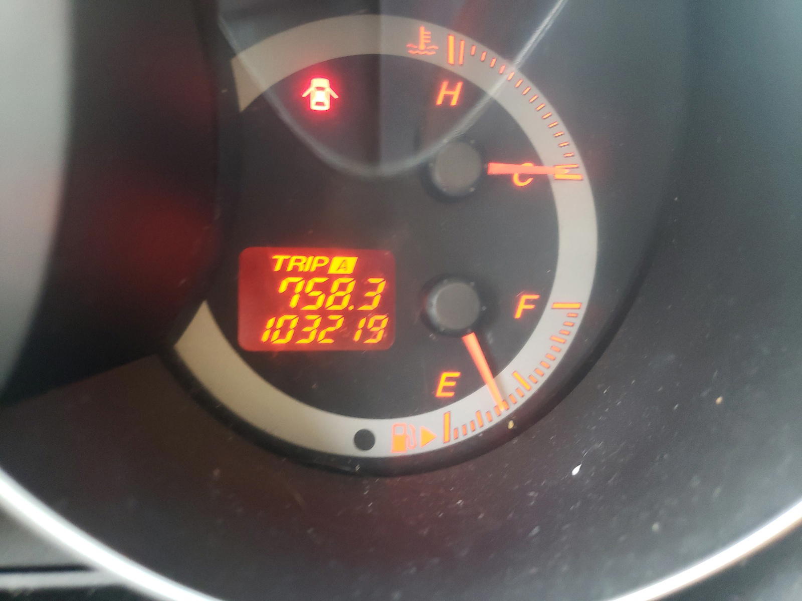 Photo 8 from auction – 2004 MAZDA 3 S with VIN JM1BK323341108785