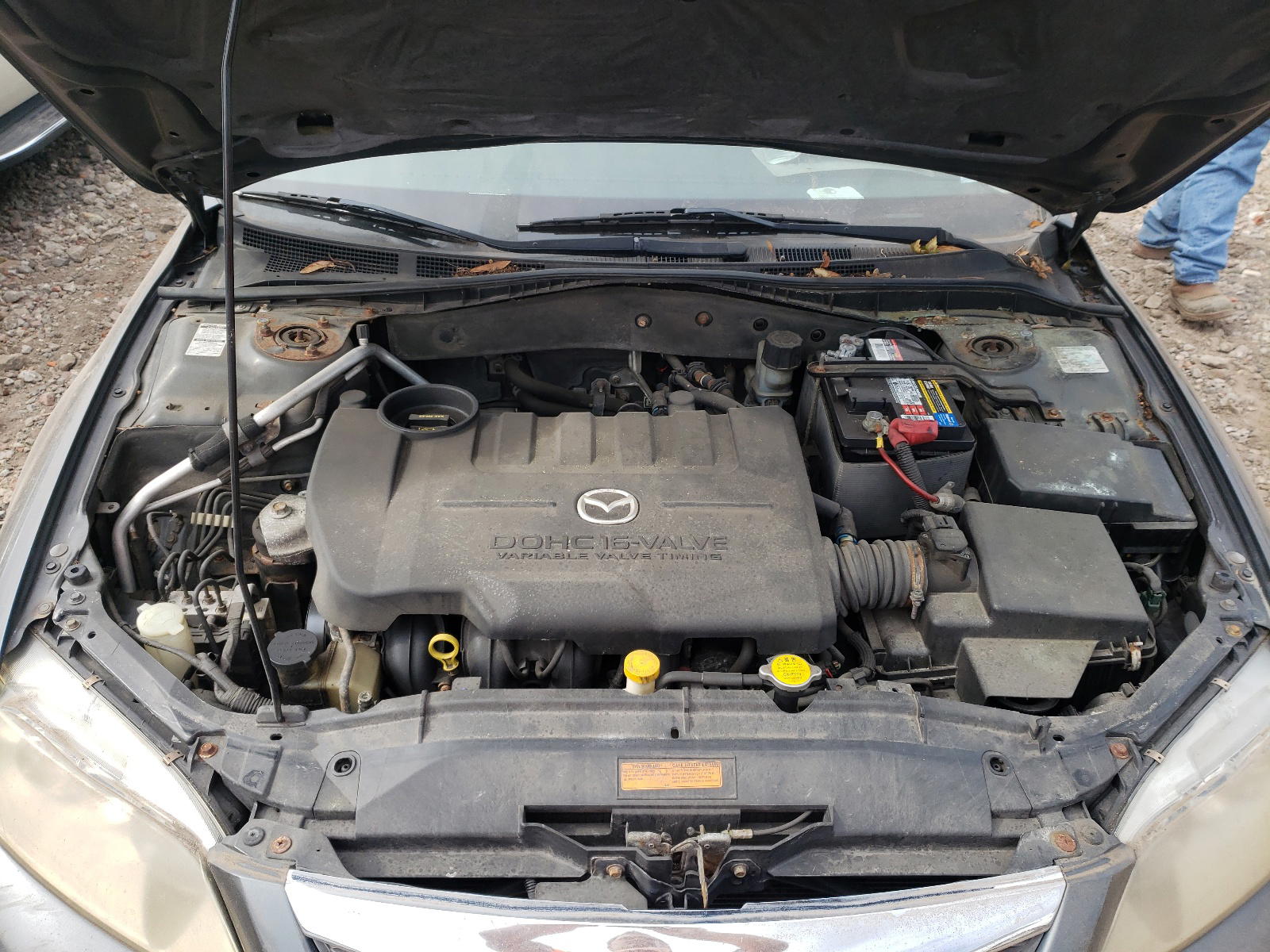 Photo 7 from auction – 2005 MAZDA 6 I with VIN 1YVFP80C155M60075