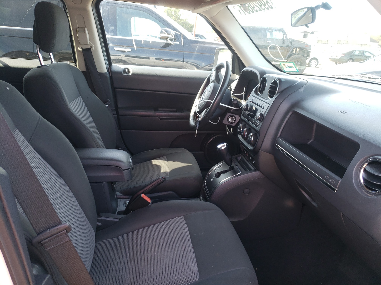 Photo 5 from auction – 2012 JEEP PATRIOT LA with VIN 1C4NJRFB2CD539989