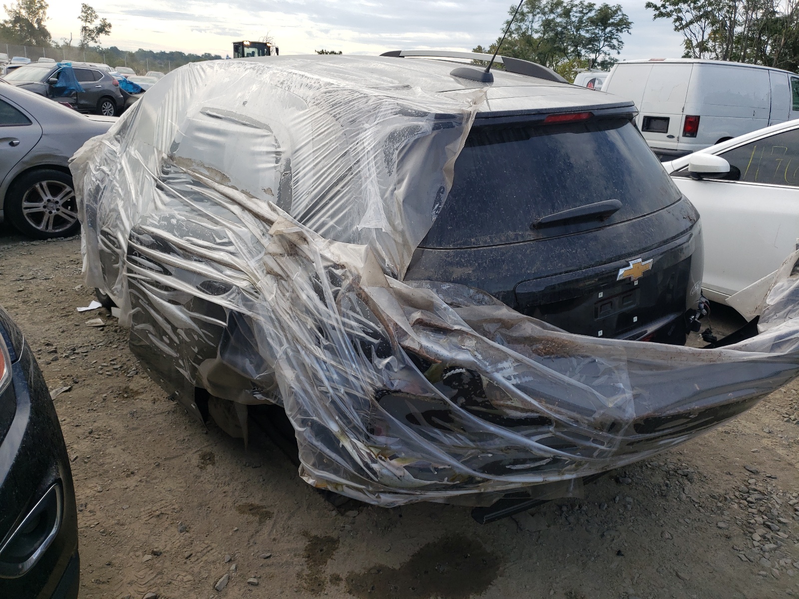 Photo 3 from auction – 2020 CHEVROLET TRAX 1LT with VIN KL7CJPSB4LB001207