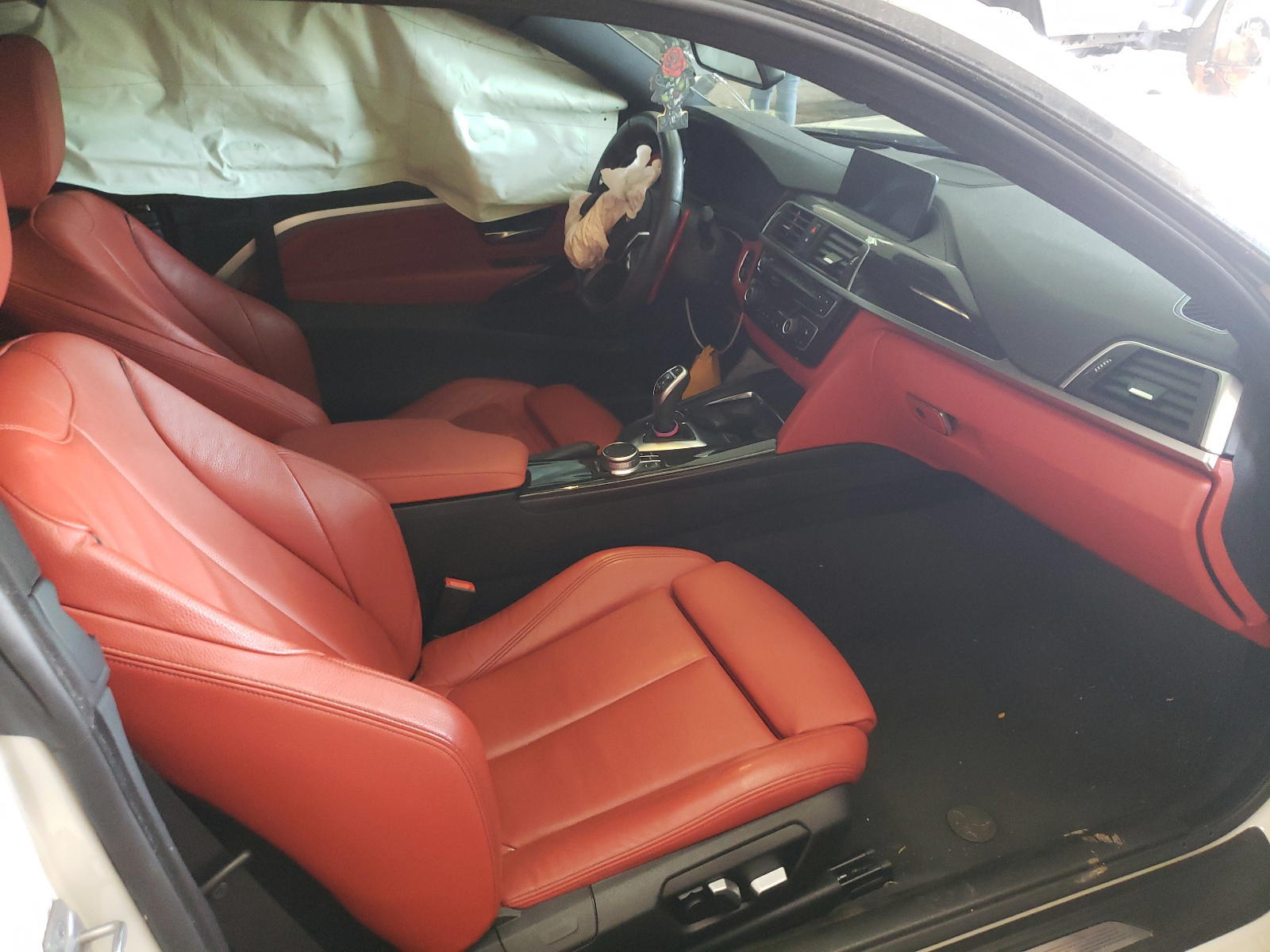Photo 5 from auction – 2018 BMW 440XI with VIN WBA4W9C59JAC99107