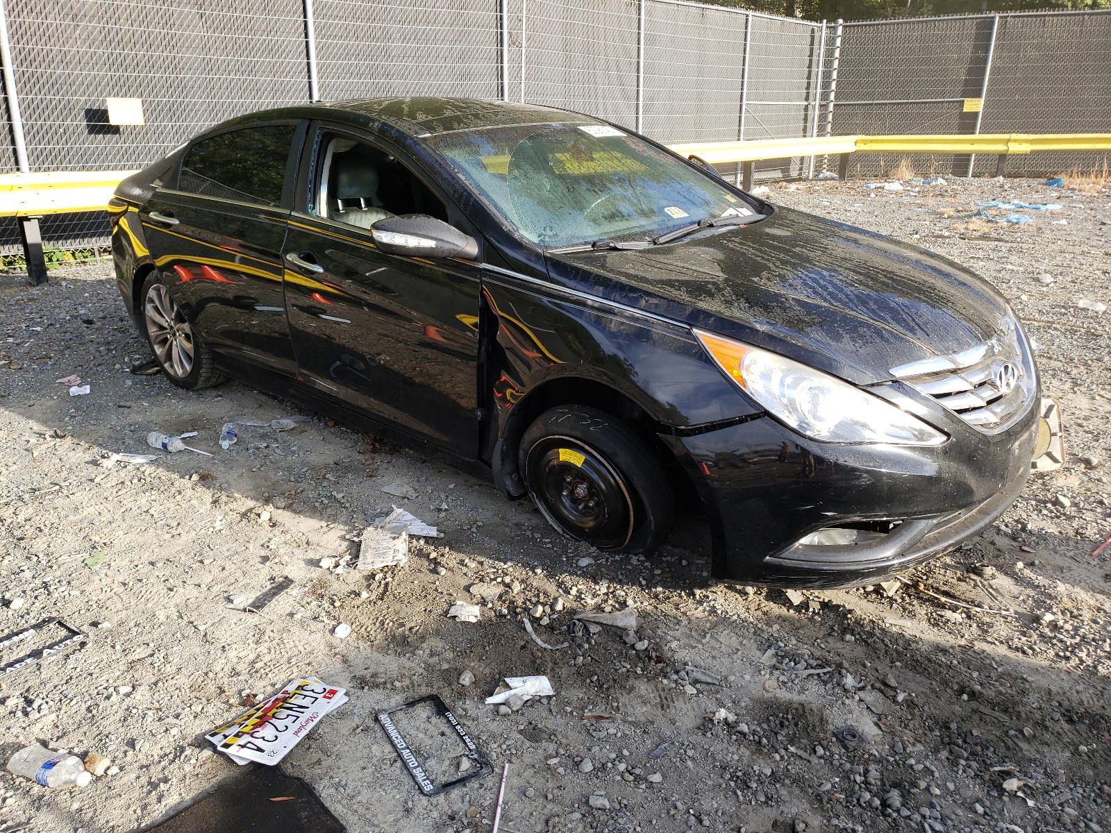 Photo 9 from auction – 2012 HYUNDAI SONATA SE with VIN 5NPEC4AB9CH464772